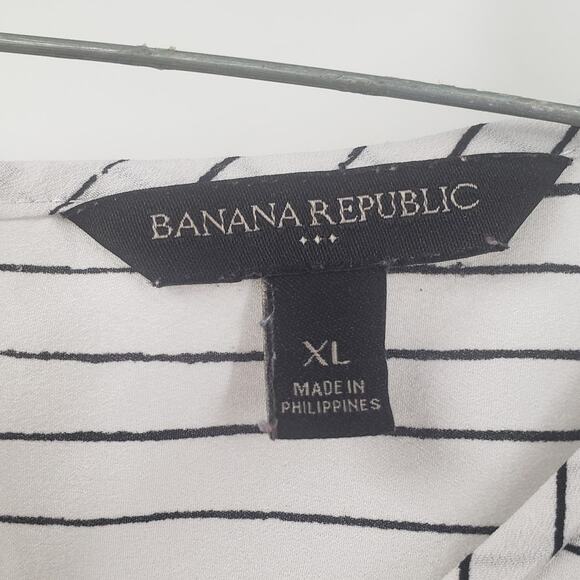 BANANA REPUBLIC Short Sleeve Striped Top Womens Size Extra Large XL - Picture 3 of 4